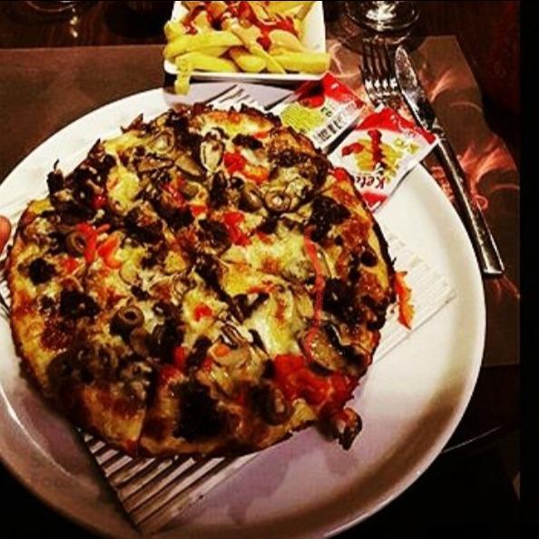 پیتزا استیک (ایتالیایی)