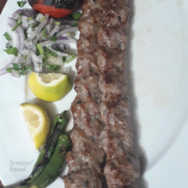 خوراک کباب کوبیده (دو سیخ)