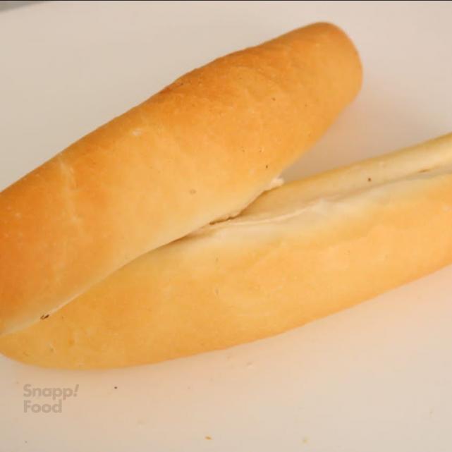 نان باگت فرانسوی 