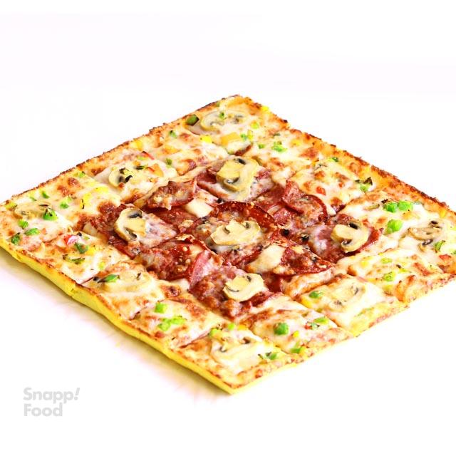 پیتزا پلاس پپرونی جامبو سایز