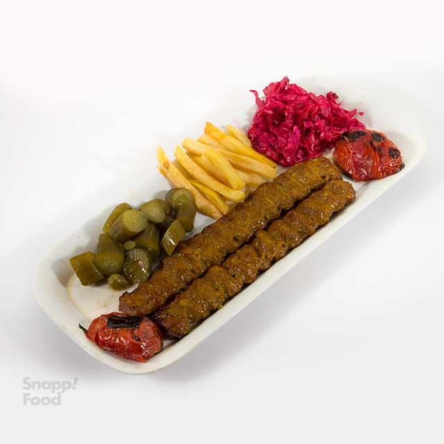 خوراک کباب کوبیده دو سیخ