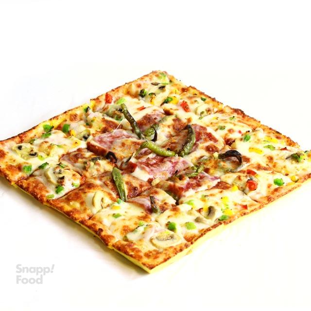 پیتزا پلاس ژامبون استیک با فلفل جامبو سایز