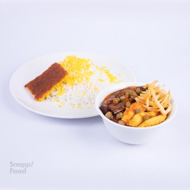 چلو خورشت غوره بادمجان با مرغ
