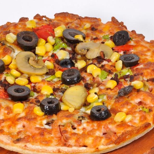 پیتزا سبزیجات کلاسیک