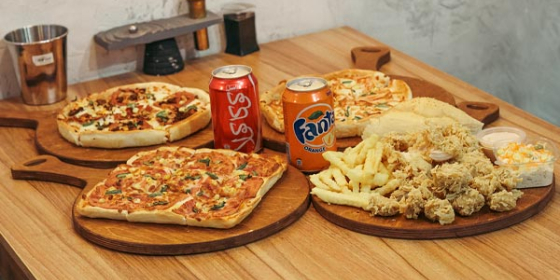 مجموعه غذایی الی