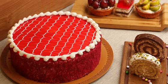 کافه قنادی بارُن