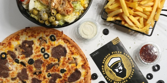 فست فود کاپیتان (پیروزی)