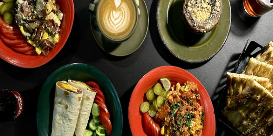 کافه رستوران آرتیست