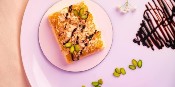 کافه قنادی حلوابار