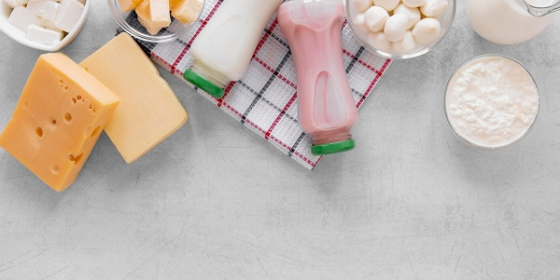 لبنیات و ابمیوه بستنی مزرعه سبز