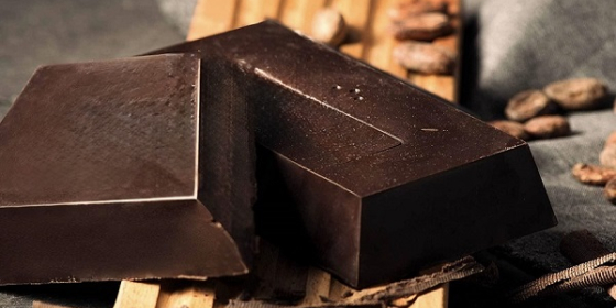 شکلات شیرین